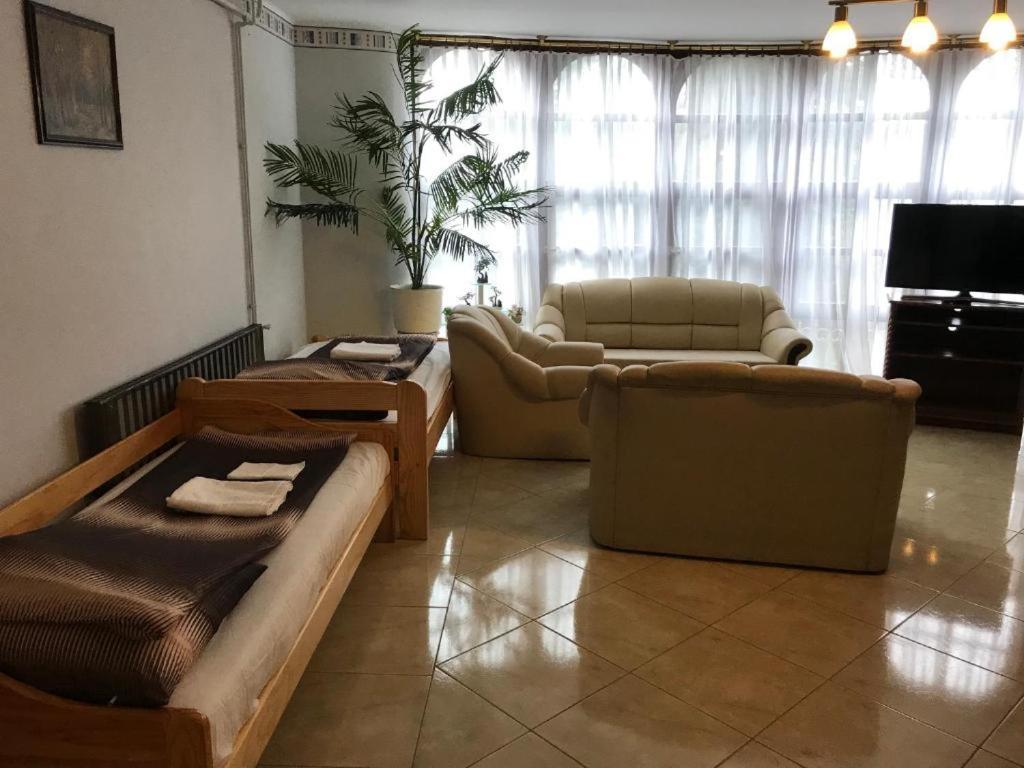 מלון מישקולץ Brassoi Vendeghaz מראה חיצוני תמונה